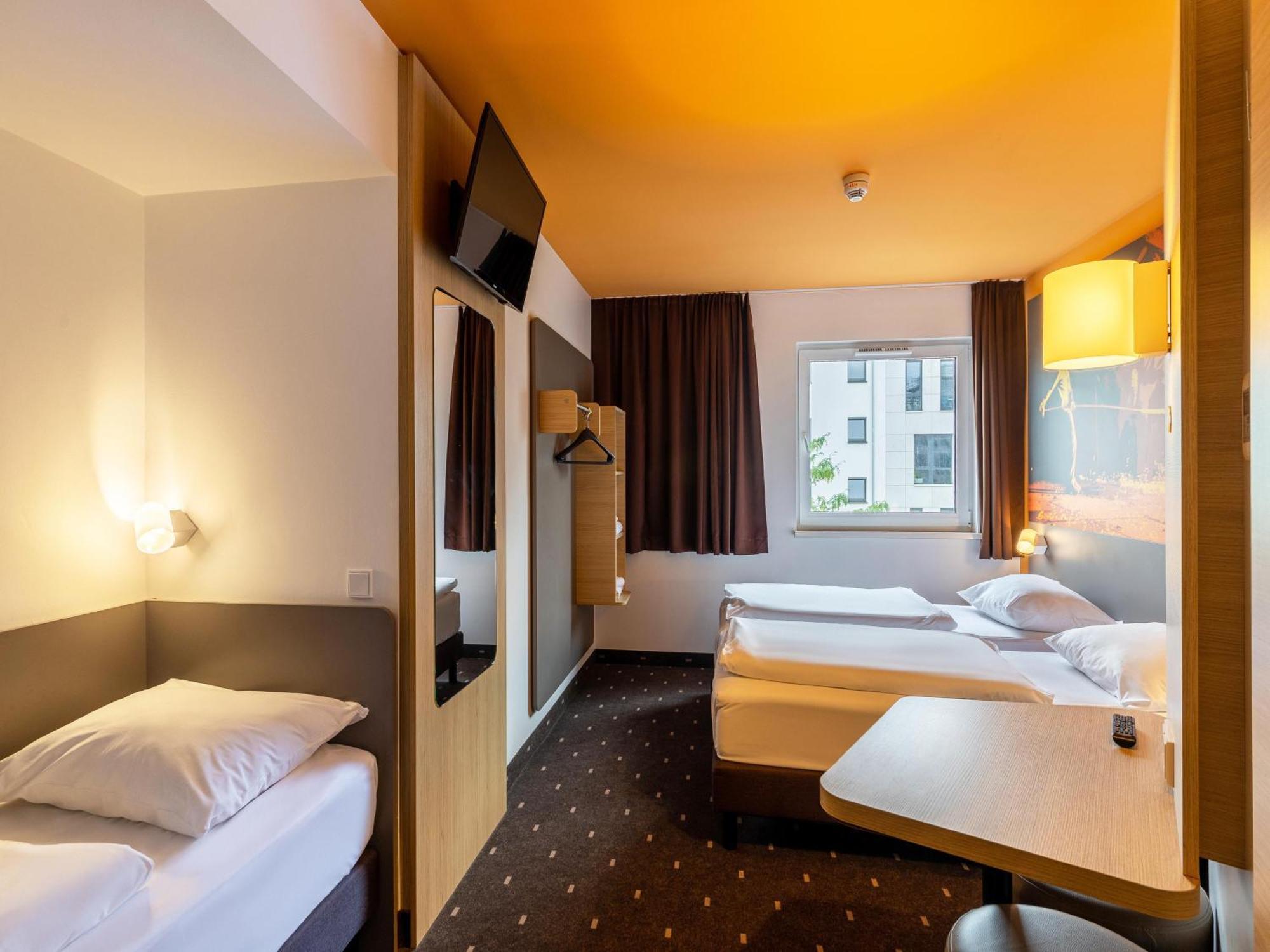 B&B Hotel Essen-City Exterior foto