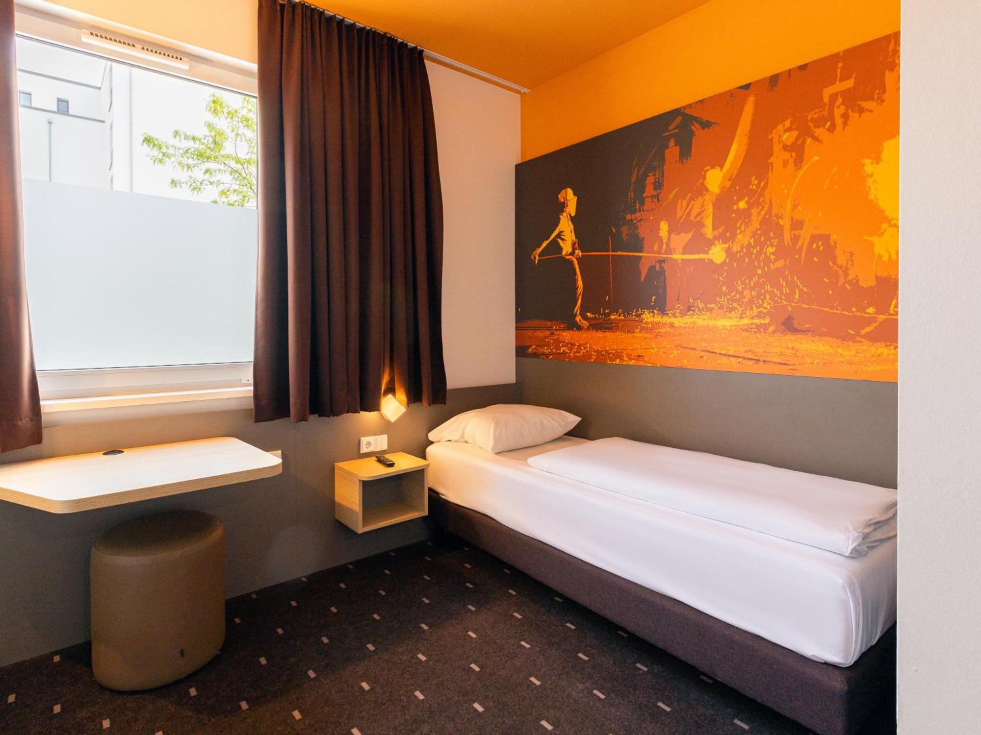 B&B Hotel Essen-City Exterior foto